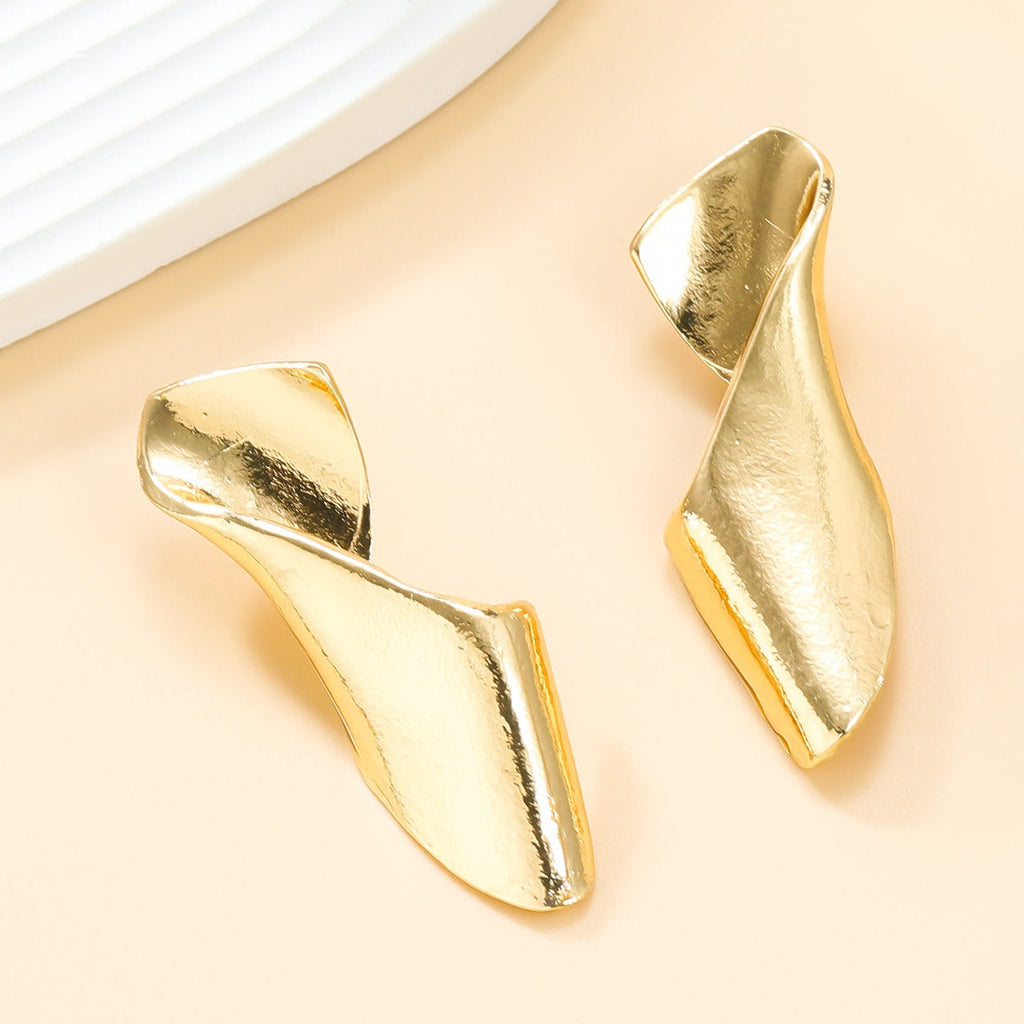 Thick Metal Sheet Curve Earrings